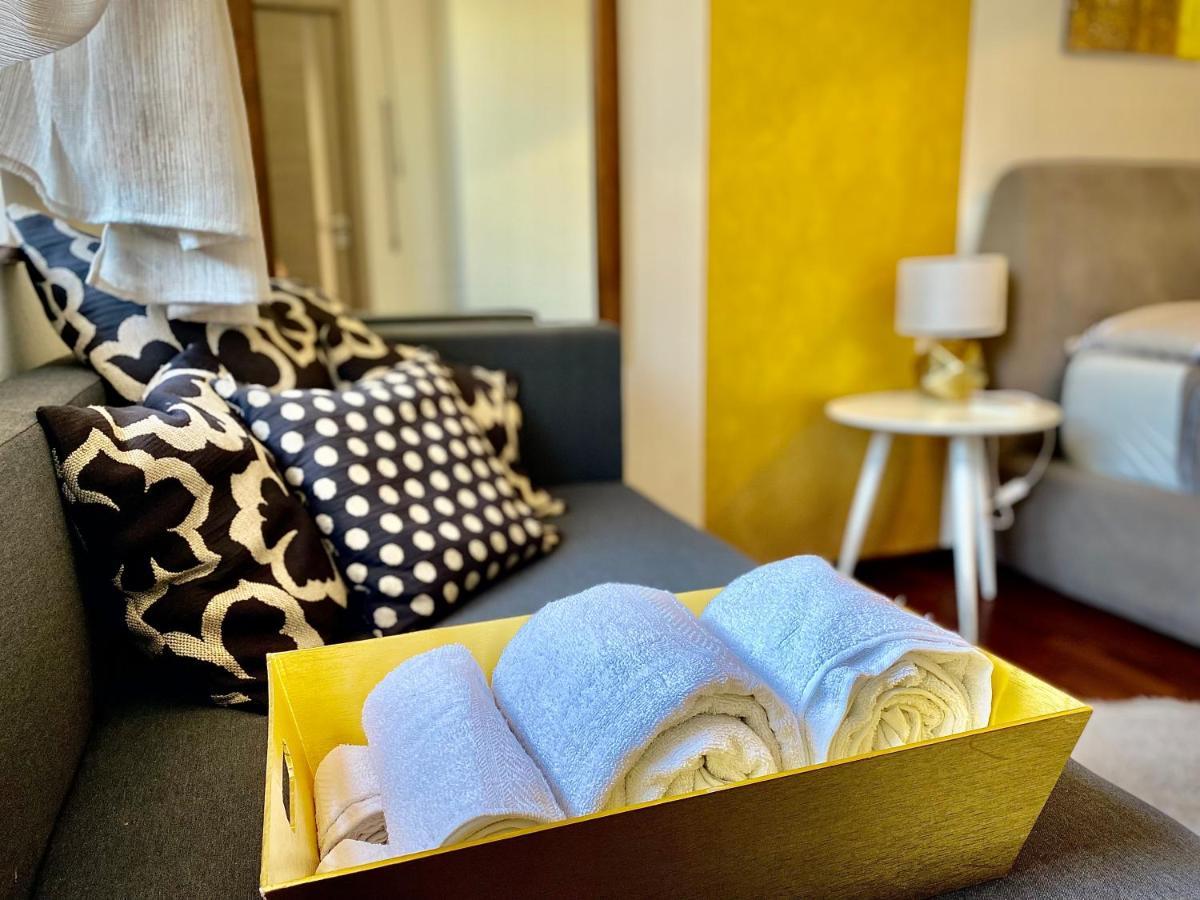 Golden Suite Marta Malpensa Milano-Laghi ブスト・アルシーツィオ エクステリア 写真